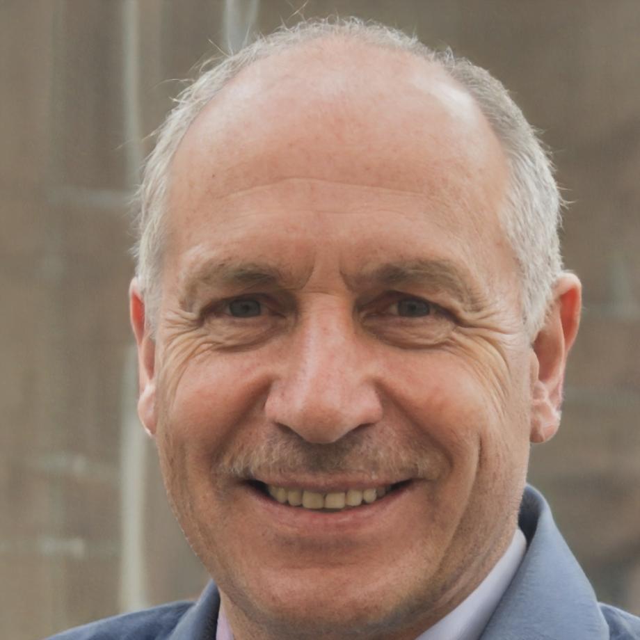 Instructor specializat în educație financiară